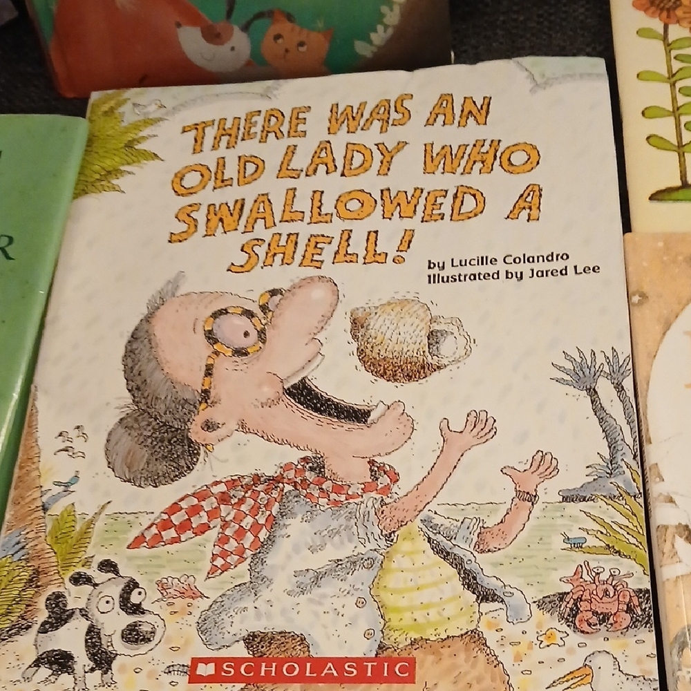 Children's Storybook Collection - Picture 2 of 9